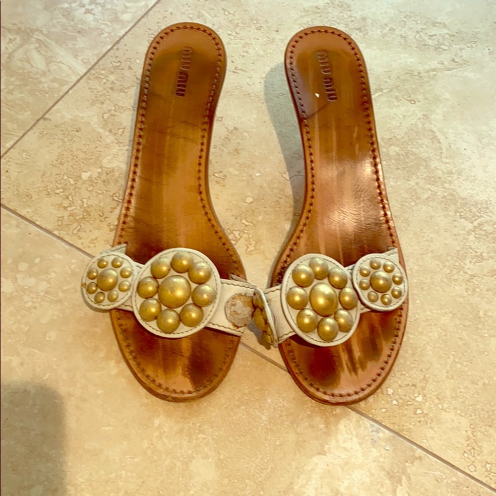 MIU MIU slides